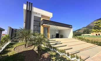 Imagem: Casa de Alto Padrão no condomínio Alphaville