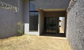 Imagem 2: Casa à venda no bairro Condomínio das Esmeraldas - Goiânia/GO