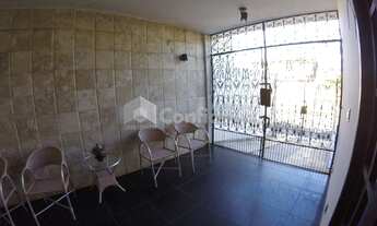 Imagem 2: Casa Plana a Venda na Parquelândia