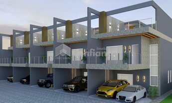 Imagem: Casa Triplex à Venda na Praia da Tabuba