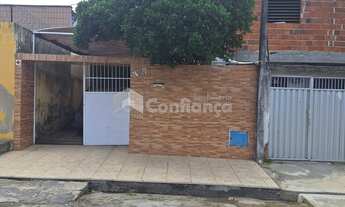 Imagem: Casa à Venda na Barra do Ceará em Fortaleza/CE