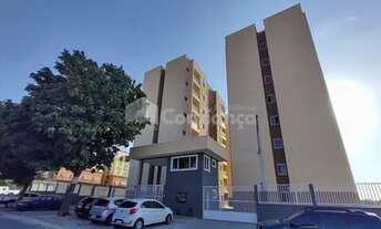 Imagem 4: Apartamento à Venda no Tabapua em Caucaia/CE