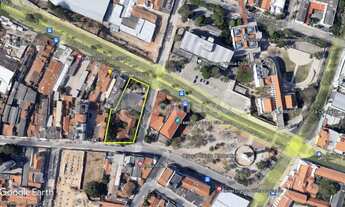 Imagem: Terreno à Venda na Praia de Iracema em