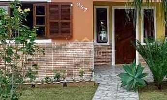 Imagem: Casa Padrão próximo a lagoa de Ibiraquera