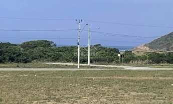 Imagem: Terreno a 200m da praia da Gamboa