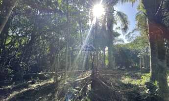 Imagem: Terreno na Praia do Rosa-SC