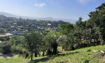 Imagem: Terreno à venda na Praia do Rosa