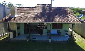 Imagem: Casa à venda no bairro Praia do Rosa