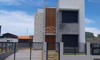 Imagem: Casa Padrão à 50 metros da Praia