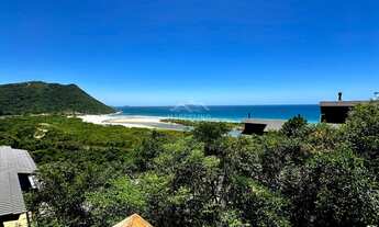 Imagem 3: Casas em condomínio de alto padrão na praia do Siriú
