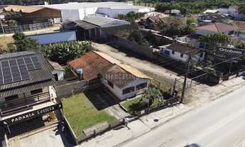 Imagem: Ponto comercial em Araçatuba, Imbituba/SC