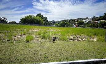 Imagem: Terreno em Condomínio na Praia do Rosa