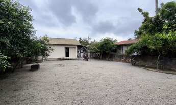 Imagem 2: Casa com ótima localização - Próximo á Surfland