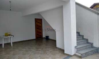 Imagem 3: Sobrado 3 Dormitórios com 1 suíte, 4 vagas, quintal com área gourmet no Parque Monte Alegr