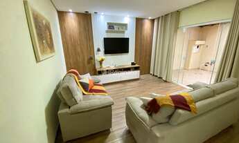 Imagem: Casa à venda no Bairro Vitória Régia