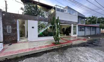 Imagem: Casa Duplex. Centro de Vila Velha. 220m²