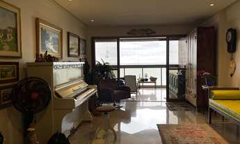 Imagem 7: Apto 220m², 4 quartos, 2 suítes, sala 2 ambientes, varandão, 4 banheiros, cozinha, área de