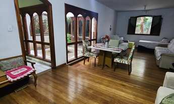 Imagem 3: Casa Enseada do Suá - 320m², 4 quartos, 1 suíte, 2 vagas