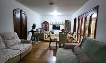 Imagem 2: Casa Enseada do Suá - 320m², 4 quartos, 1 suíte, 2 vagas