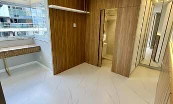 Imagem 3: Apartamento todo reformado com 120m², 3 quartos, 1 suíte, 2 vagas, lazer