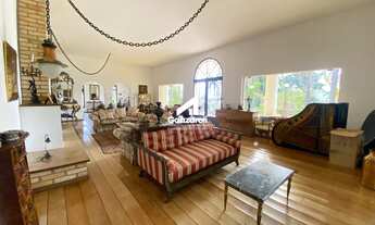 Imagem: Casa com 1500 m² em estilo mediterrâneo