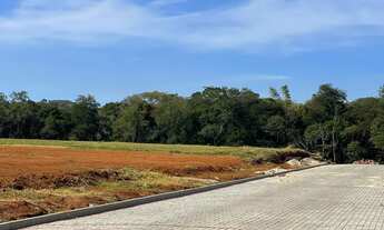 Imagem 4: Terreno à venda no bairro Dagostin - Criciúma/SC financiamento direto com 10% de entrada e