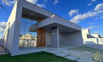 Imagem: Casa Nova de Alto Padrão no Centro de Forquilhinha!