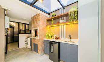 Imagem: Sobrado no Santa Cândida em condomínio