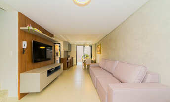 Imagem 2: Sobrado no Santa Cândida em condomínio, 3 Quartos 1 Suíte, Lavabo, 2 vagas e churrasqueira