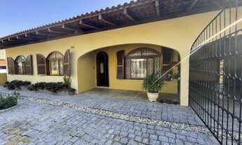 Imagem: Casa Triplex próximo ao prolongamento da