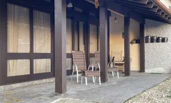 Imagem 3: Casa Duplex com terreno livre nos fundos