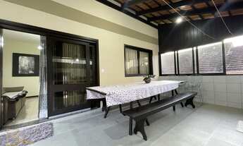 Imagem 5: Casa Duplex com terreno livre nos fundos