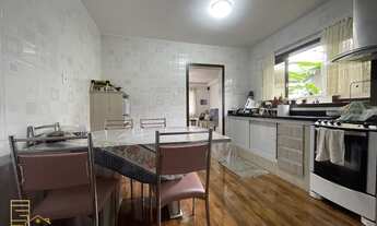 Imagem 5: Terreno com 2 casas