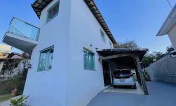 Imagem 5: Casa Moderna em Condomínio Fechado – 3 Quartos (1 Suíte com Closet e Sacada