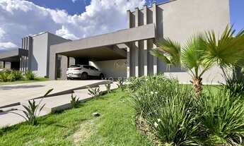 Imagem: Casa à venda no bairro Açude - Betim/MG