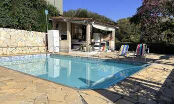 Imagem: Casa com 5 quartos (2 suítes) à venda