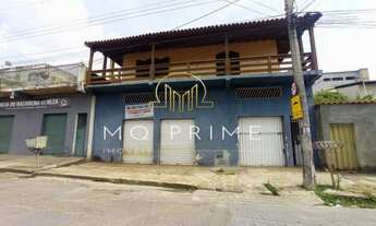 Imagem 2: Casa Padrão, 3 dormitórios, 1 suítes, 1 banheiros, 2 vagas na garagem