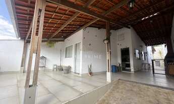 Imagem 2: Casa de 3 quartos no bairro Te Juco Esmeraldas/MG