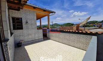 Imagem 2: Casa em Mateus Leme com lote de 300m²