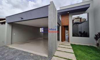 Imagem: Casa em Divinópolis, lote com 300m². Aceita