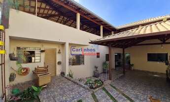 Imagem: Casa em Mateus Leme, lote com 231m²