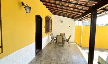 Imagem 3: Linda Casa Mobiliada E Com Piscina Em Rua Tranquila! -SG