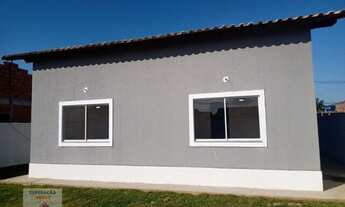 Imagem 4: VENDIDA - Linda Casa com 3qts, 1 suíte e um ótimo espaço de quintal/garagem em Jardim Atlâ