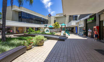 Imagem 6: Loja PASSEO, na Avenida Wenceslau Escobar