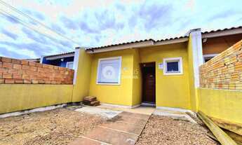 Imagem: Casa à venda no bairro Restinga - Porto