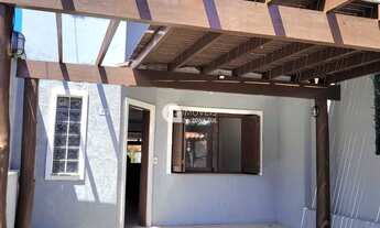 Imagem: Sobrado à venda no bairro Hípica - Porto