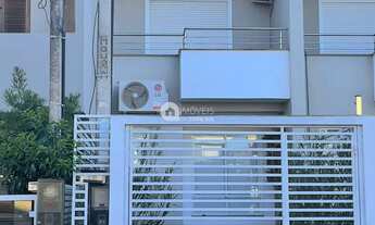 Imagem: Casa à venda no bairro Hípica - Porto