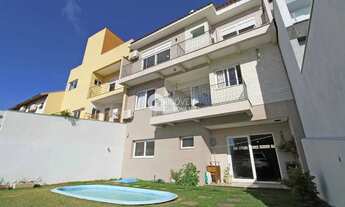 Imagem: Casa à venda no bairro Hípica - Porto