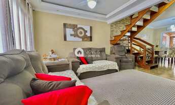 Imagem: Lindo sobrado em Condomínio Fechado na