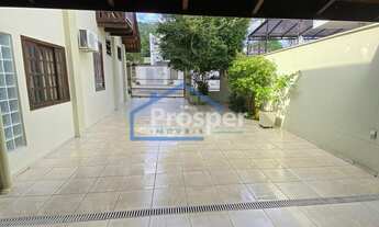 Imagem 4: Sobrado com 3 suítes no Saguaçu, Joinville/SC